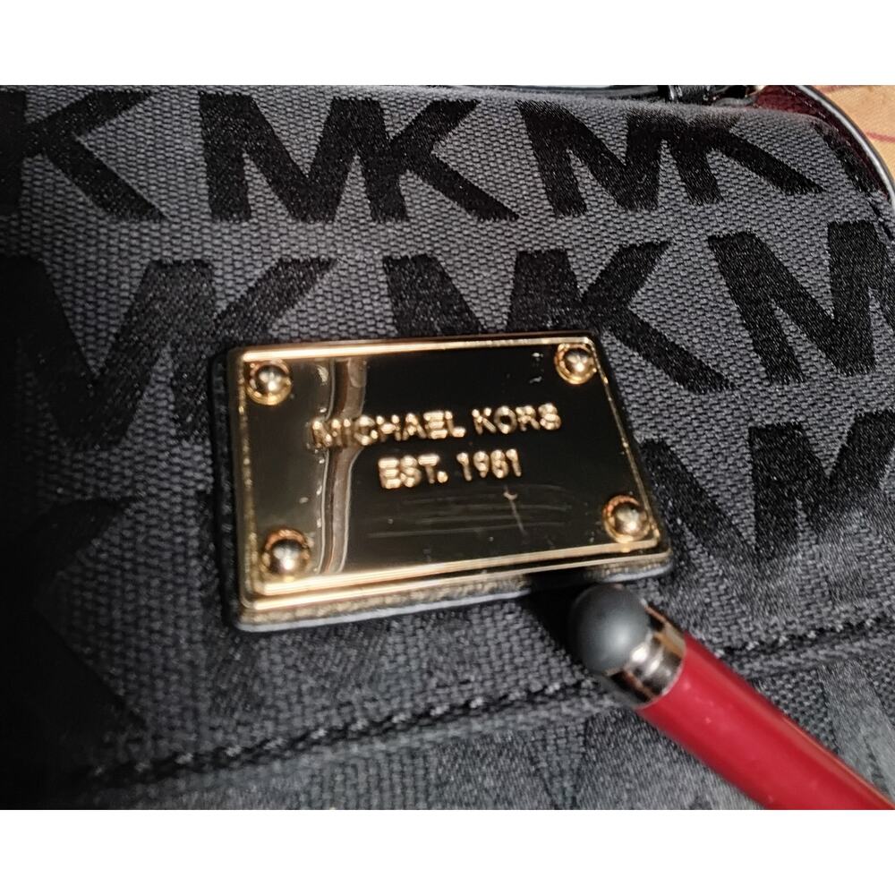 Michael Kors Black Signature Jacquard Smaller Crossbody Purse Bag Gold logos EST - Picture 6 of 7